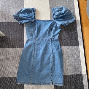 NWT DENIM PUFF SLEEVE DRESS SIZE S H&M